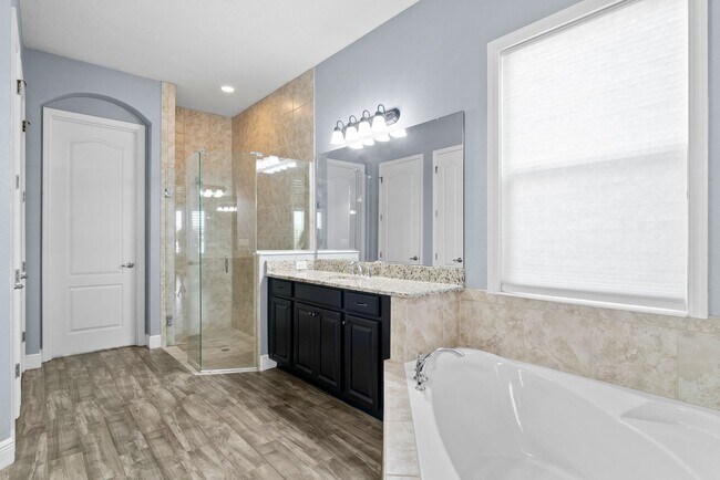 Building Photo - 7560 Blue Quail Ln
