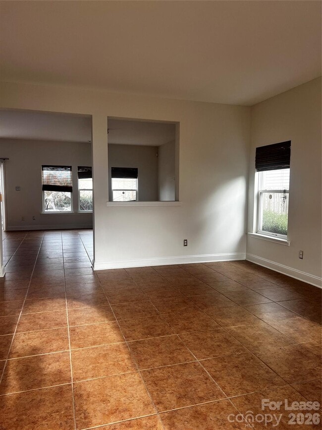 Building Photo - 12918 Tahoe Dr