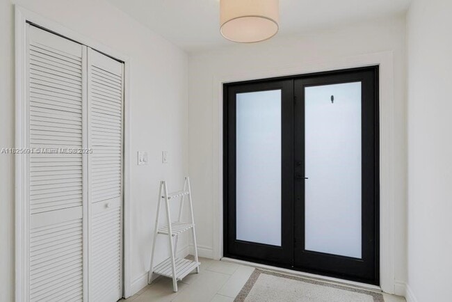 Building Photo - 5850 SW 149th Ave