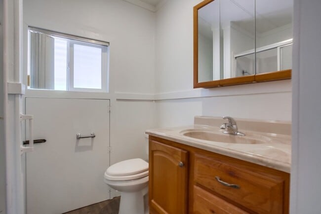 Building Photo - 55+ Mobile Home Community, 2 Bedroom + Sunroom