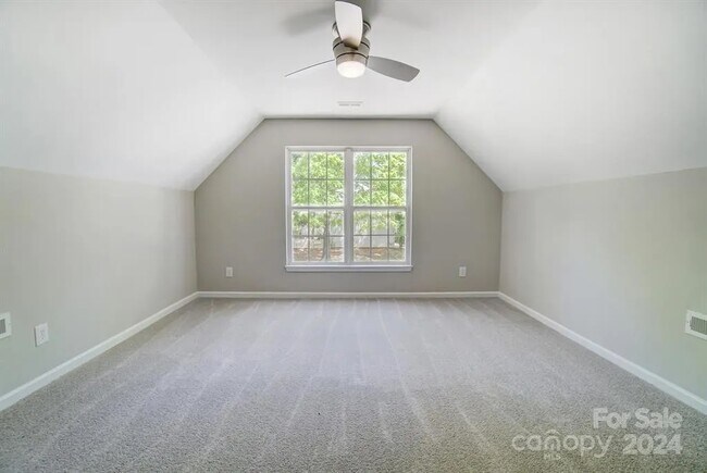 Building Photo - 9839 Brawley Ln