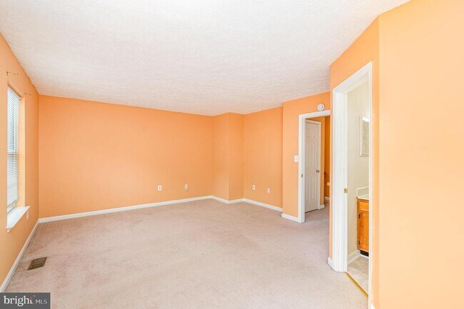 Building Photo - 409 Potomac Hills Dr