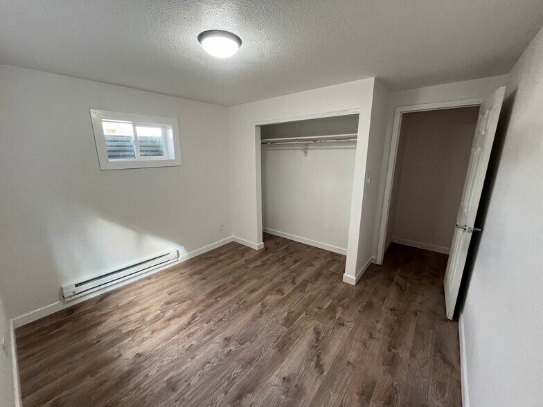Bed 3 - 17952 E Gunnison Pl
