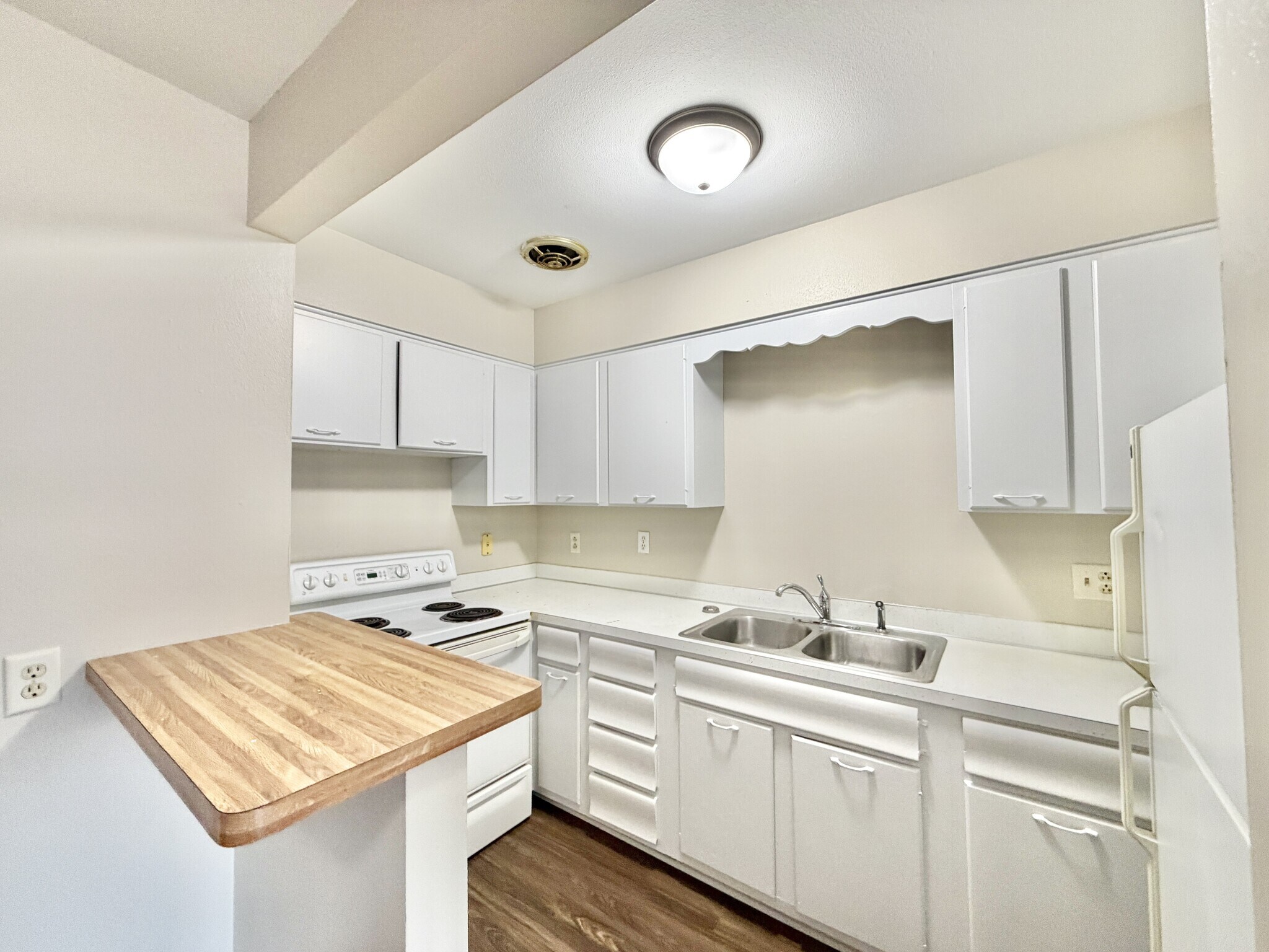 Building Photo - 2505 Calypso Rd