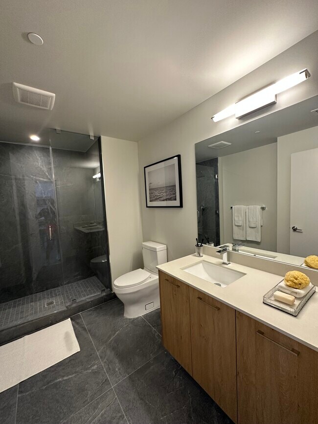 Building Photo - 3242 NW 3rd Ave