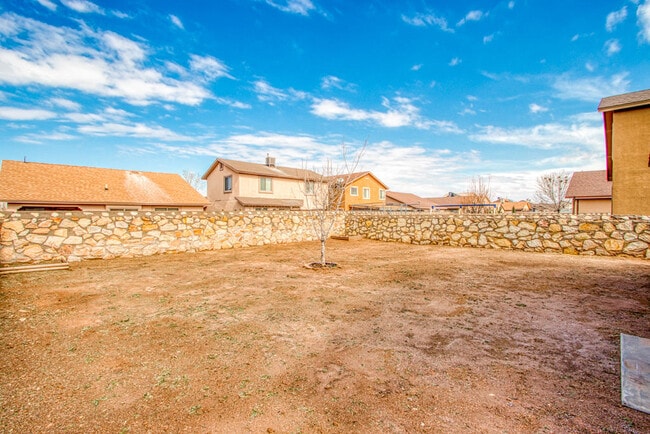 Building Photo - 11717 Lapstone Way