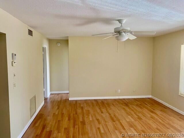 Building Photo - 428 Pine Glen Ln