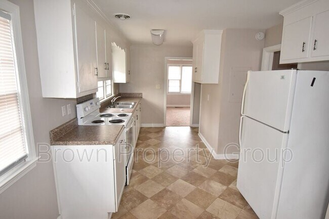 Building Photo - 1813 Catawba St