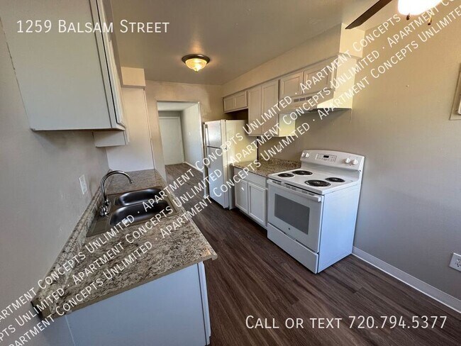 Building Photo - 1259 Balsam St