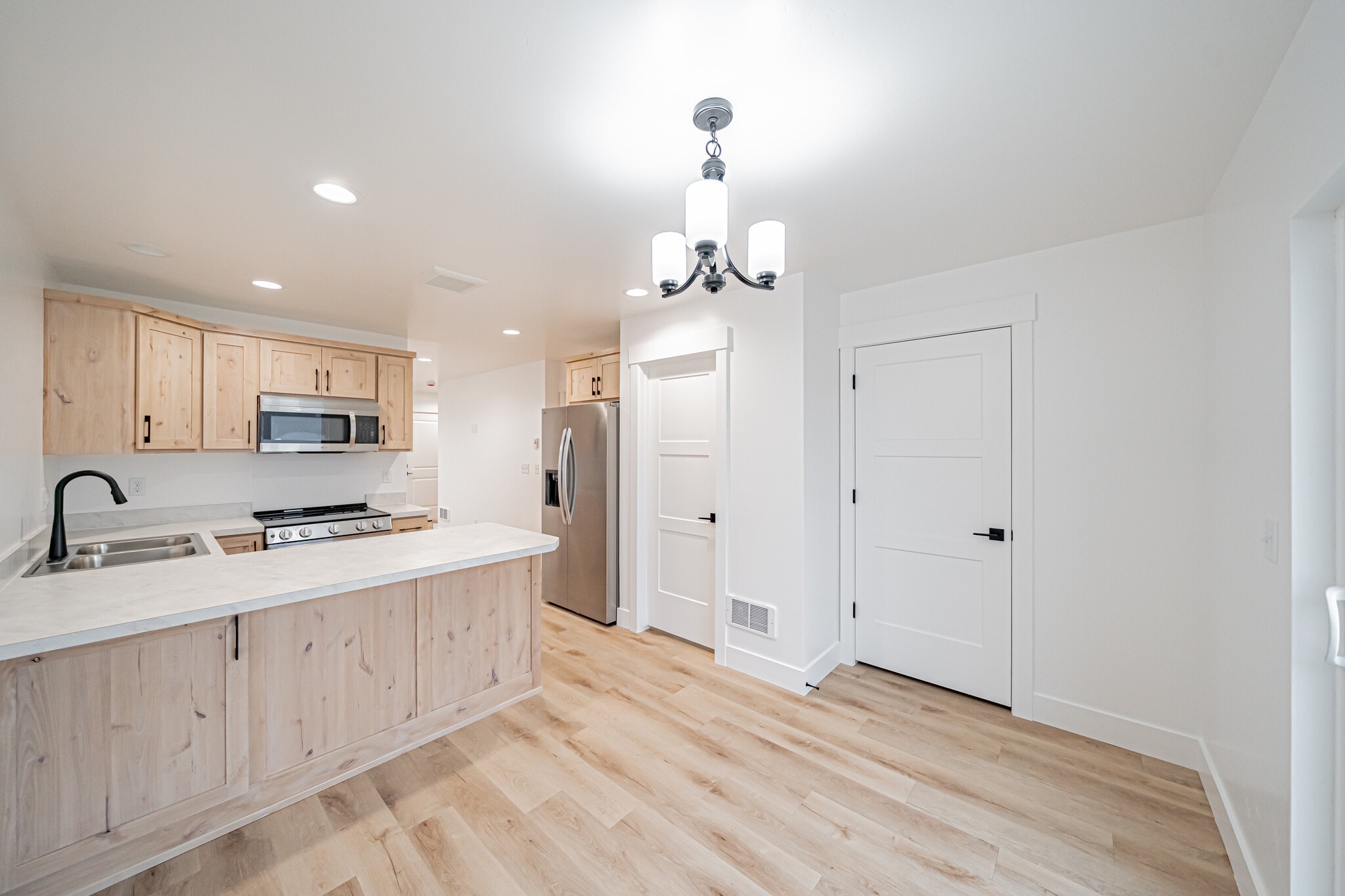 Building Photo - 497 Pleasant Country Ln