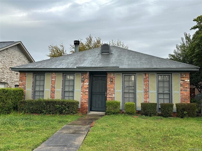 Building Photo - 1845 Young Farm Rd