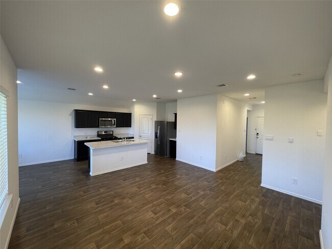 Building Photo - 5210 Bay Mdws Ln