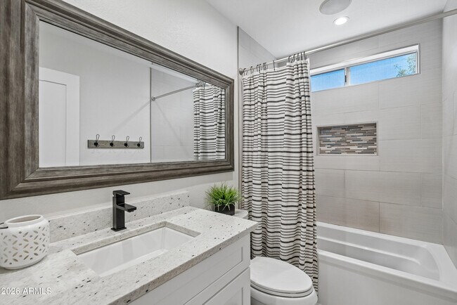 Building Photo - 4451 W Creedance Blvd