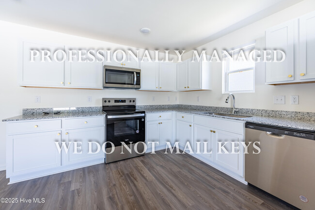 Building Photo - 108 Ferry Ct