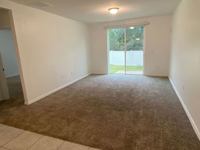 Building Photo - 3 Bedroom 2 Bath Home in Orchid Terrace fo...