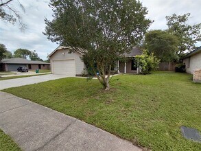 Building Photo - 3203 Mourning Dove Dr