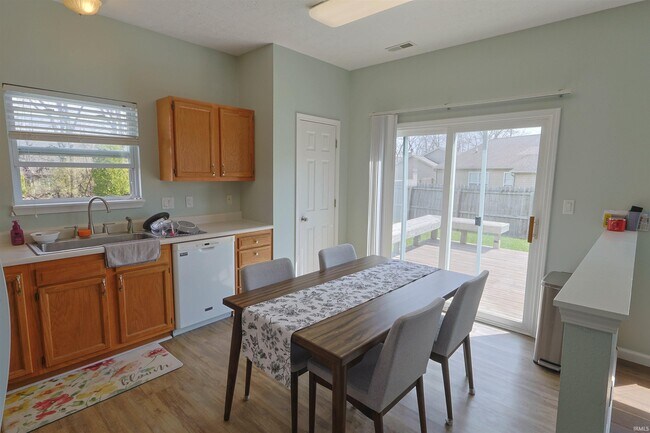 Building Photo - 2117 Cumulus Ct