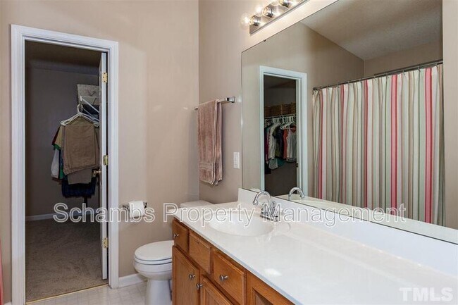 Building Photo - 109 Chilmark Ridge Dr