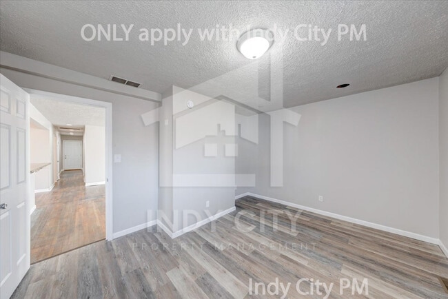 Building Photo - 5120 Reeder St