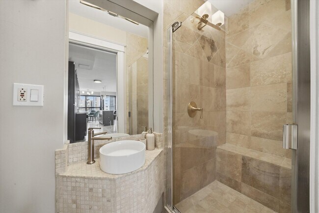 Building Photo - 30 E Huron St