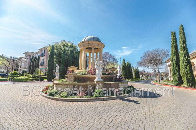 Building Photo - 1240 Sonata Dr