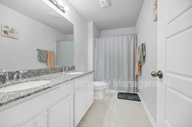 Building Photo - 300 Barony Pl Dr