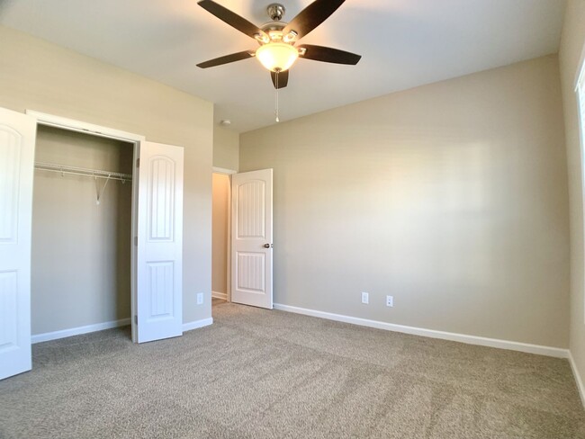 Building Photo - 432 Ayden Ln