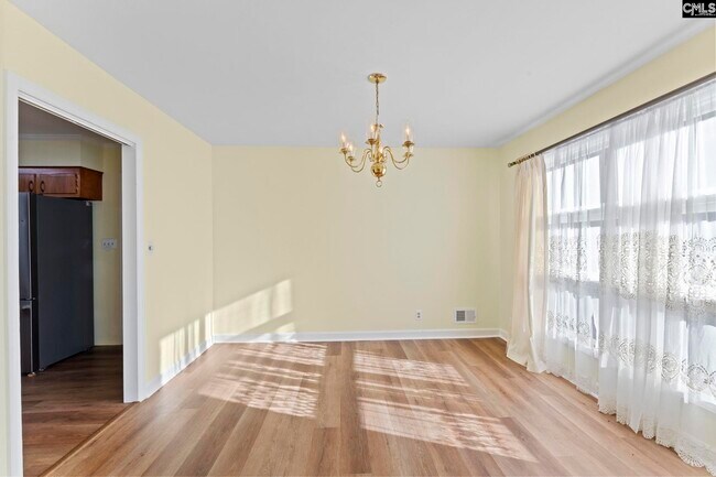 Building Photo - 1115 Gardendale Dr