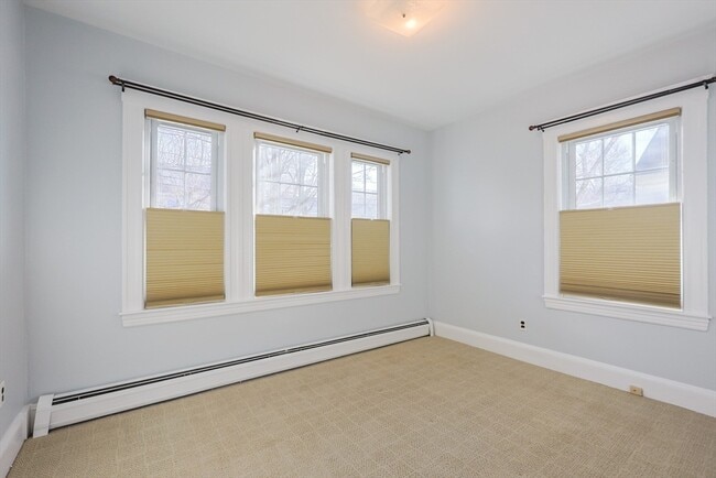 Building Photo - 55 Glenellen Rd