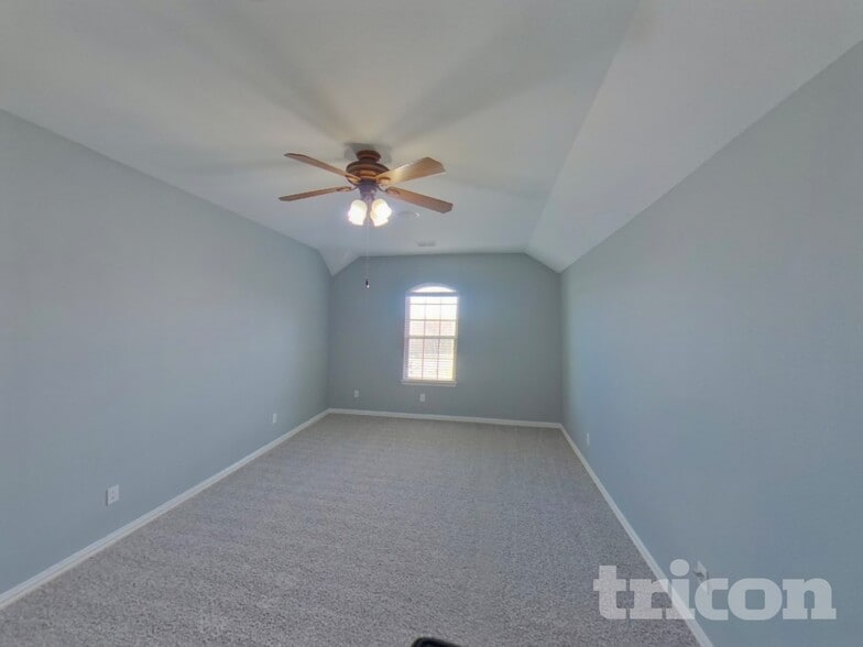 Building Photo - 2107 Parkvista Ct