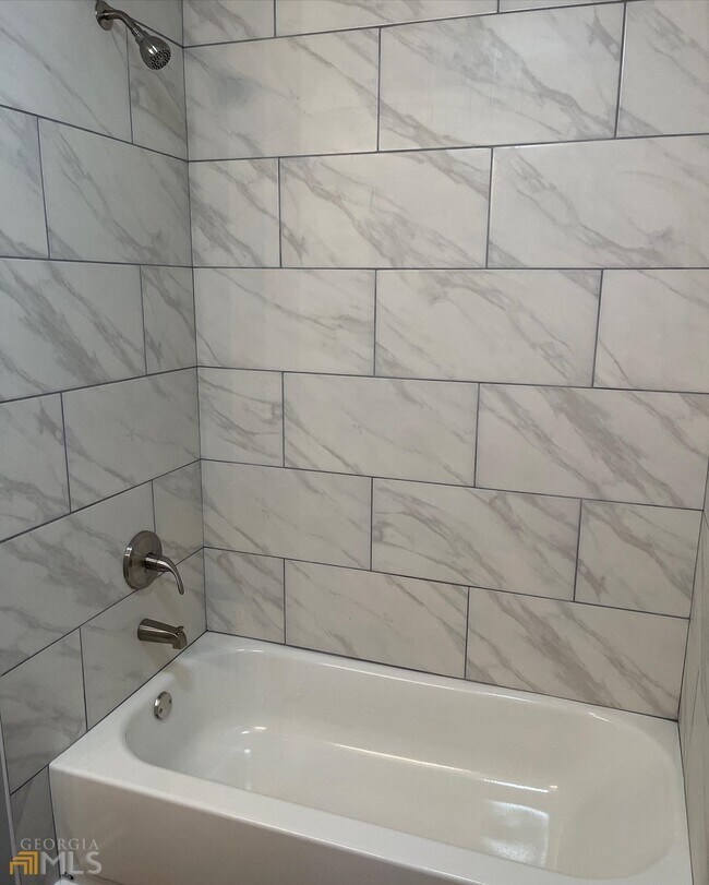 Building Photo - 509 Ashford Ct