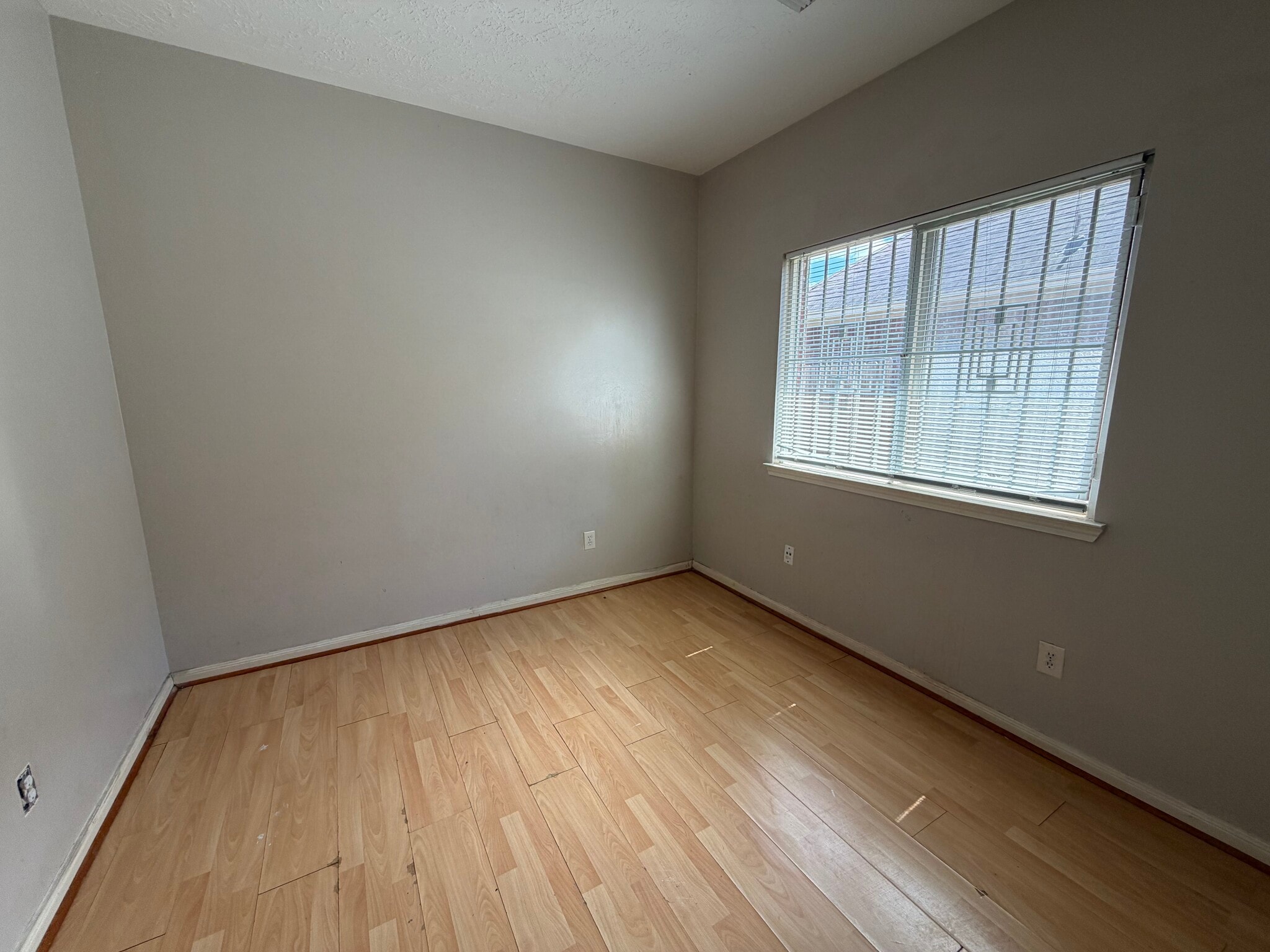 Building Photo - 13403 Agarita Ln