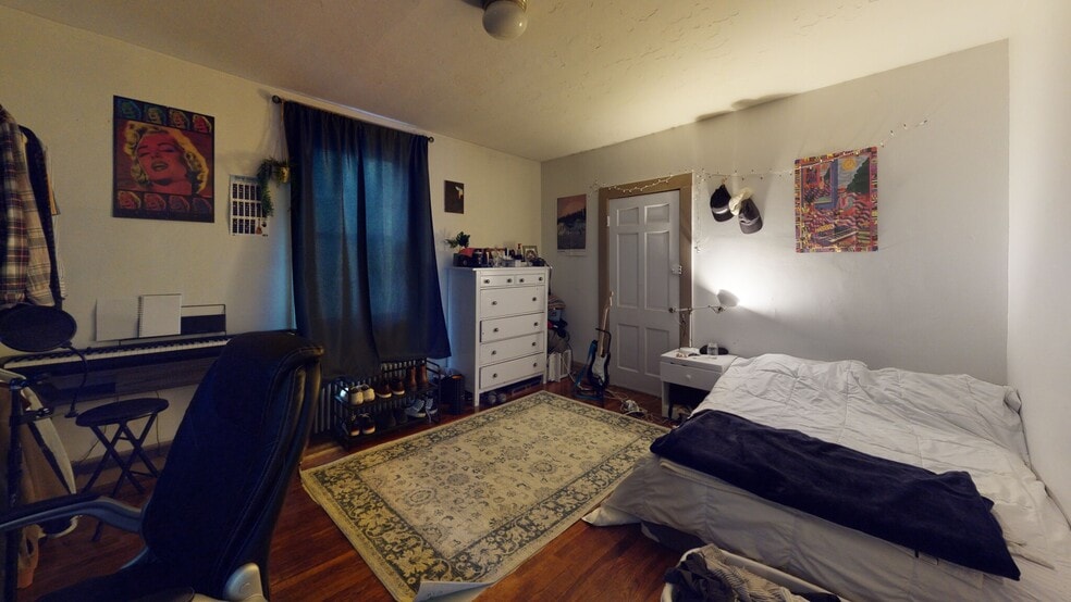 Building Photo - 9 Winship St