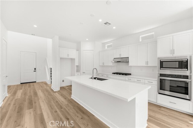 Building Photo - 22129 Garibaldi Dr