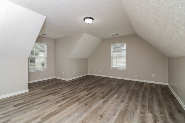 Building Photo - 317 Prescott Ct