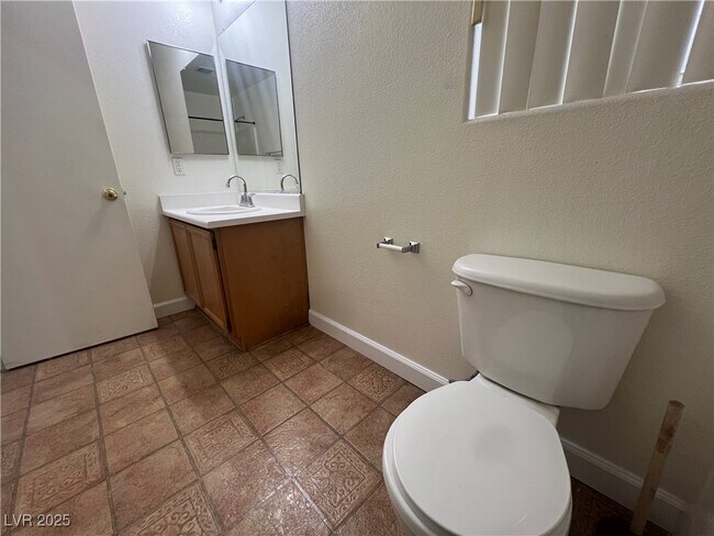 Building Photo - 11849 Partenio Ct