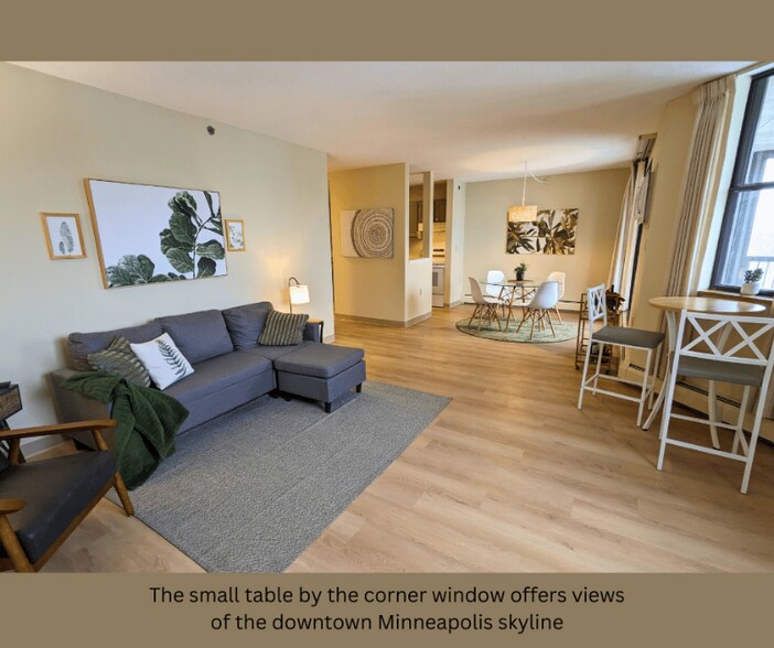 Building Photo - 6500 Woodlake Dr