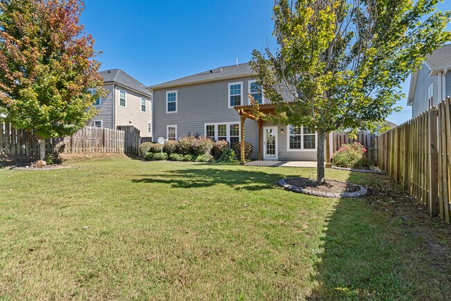 Building Photo - 582 Bunchgrass St