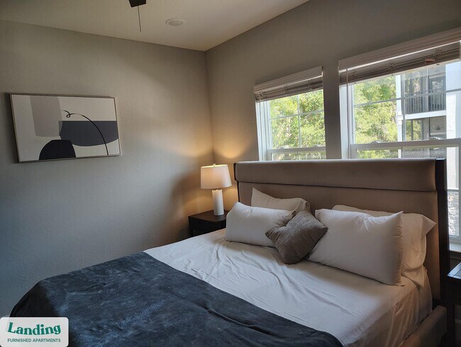 Building Photo - 120 SW 148th Dr