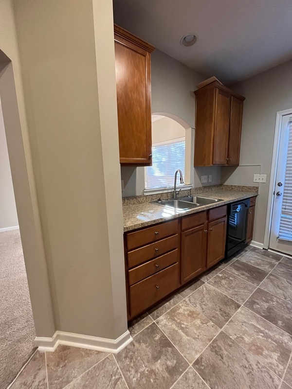 Building Photo - 5611 Tipperlinn Way