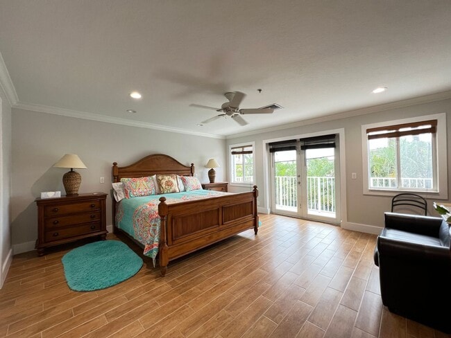 Building Photo - Beautiful 4 Bed 4.5 Bath luxury Townhouse with Elevator located by the Beach Lauderdale by the Sea