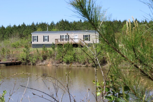 Building Photo - 818 W Grantville Rd