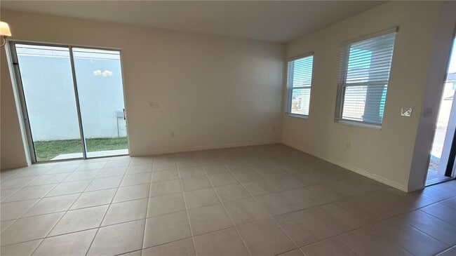 Building Photo - 9628 Westside Hls Dr