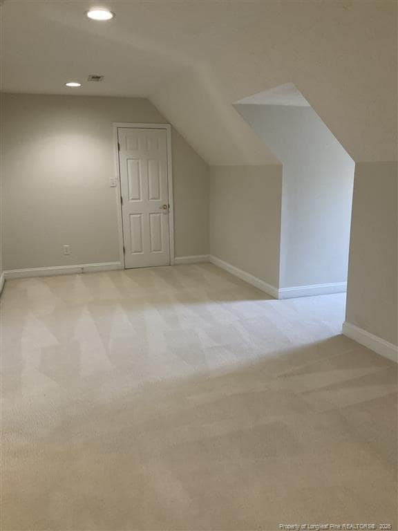 Building Photo - 4200 Ferncreek Dr