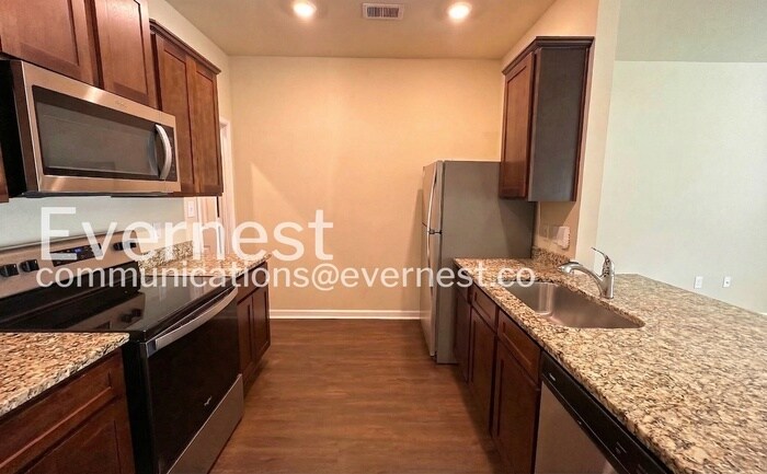 Building Photo - 6288 Rainbow Row