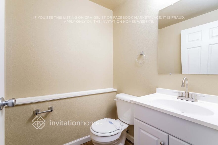 Building Photo - 29129 43rd Ave S