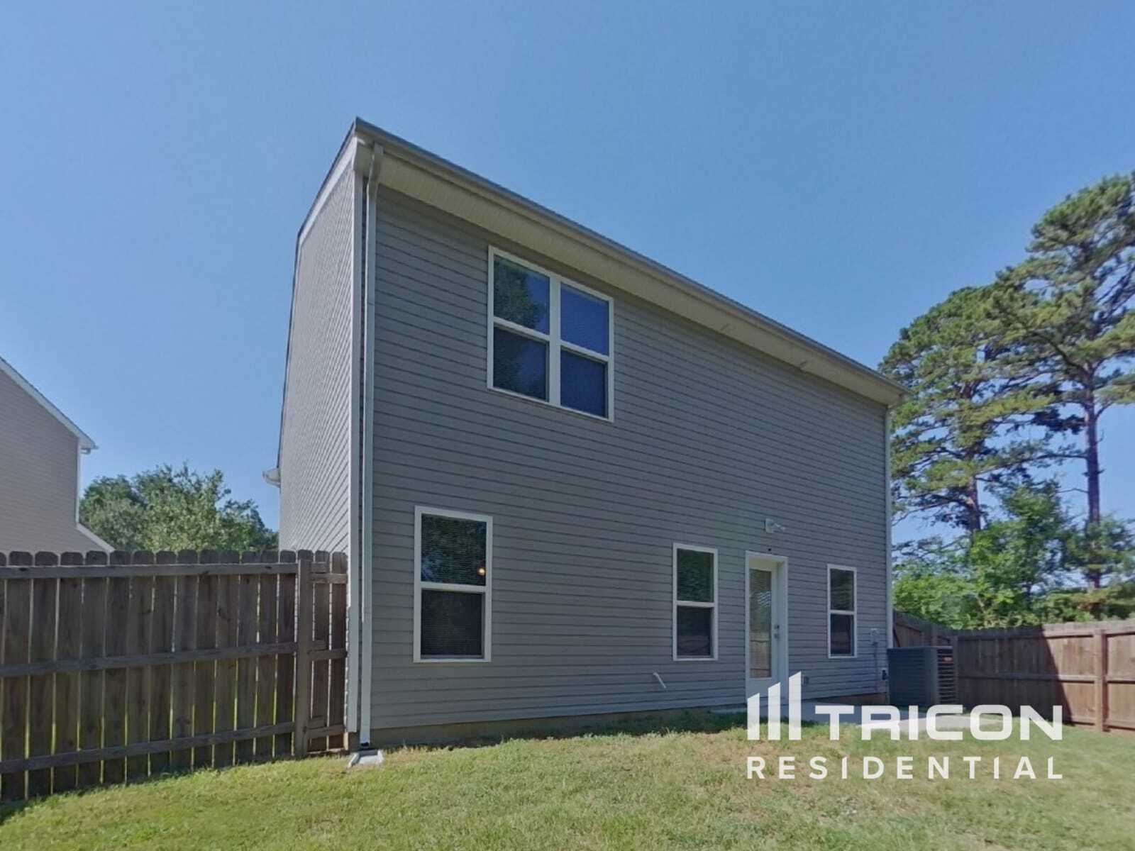 Building Photo - 4604 Montelena Dr