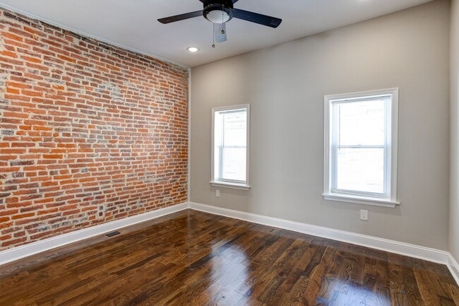 Building Photo - 2914 Westmont St