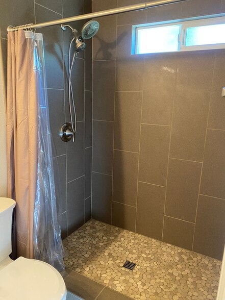 2nd Primary bathroom (custom tile) - 10044 Carlton Hills Blvd