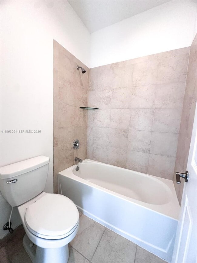 Building Photo - 244 NE 210th Way